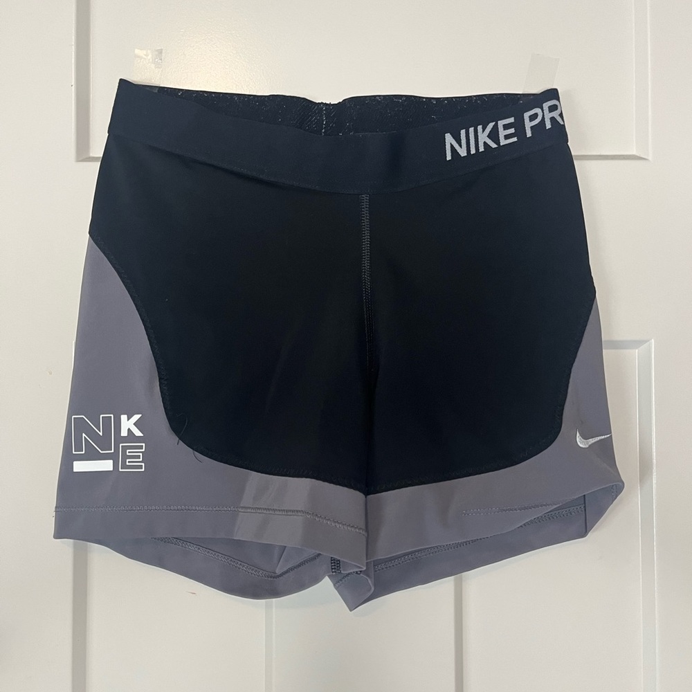 Nike athletic spandex
